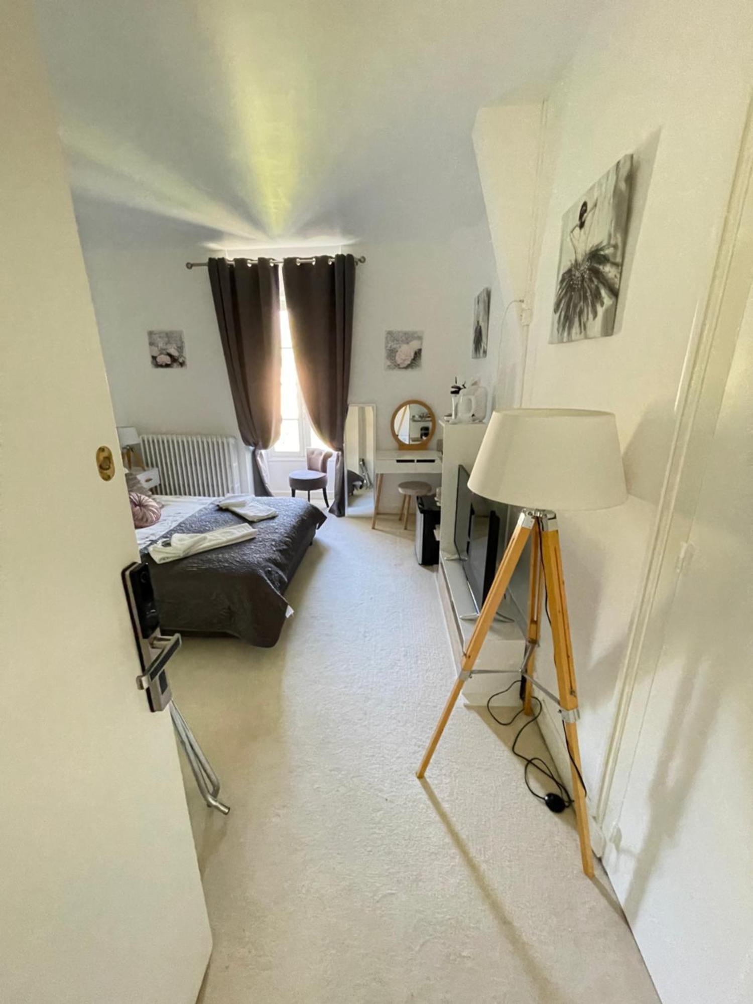Vue Du Chateau D'Excideuil En Chambres Exteriör bild
